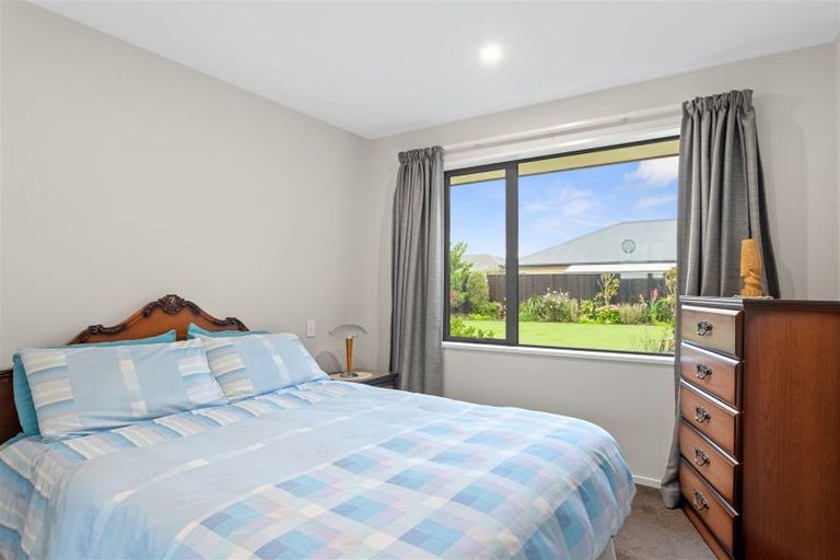 Photo of property in 46 Watkins Drive, Rangiora, 7400