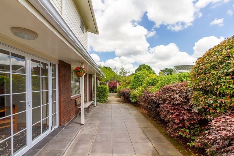 Photo of property in 6a Ihaka Street, Hokowhitu, Palmerston North, 4410