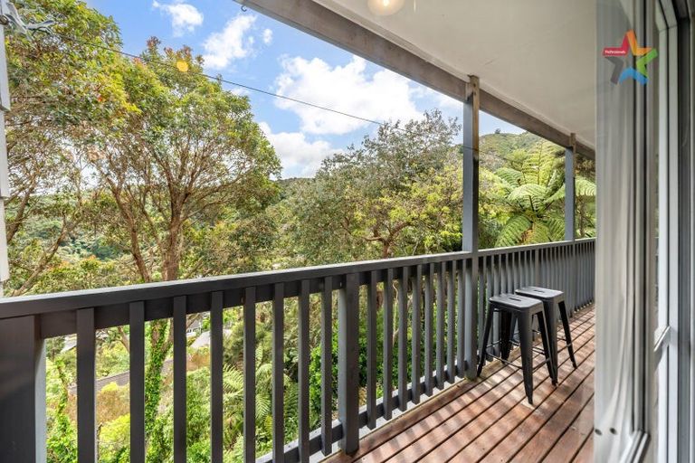 Photo of property in 21 Kerkwall Drive, Naenae, Lower Hutt, 5011