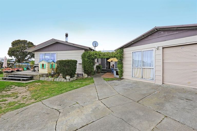 Photo of property in 19 Weddell Street, Flaxmere, Hastings, 4120