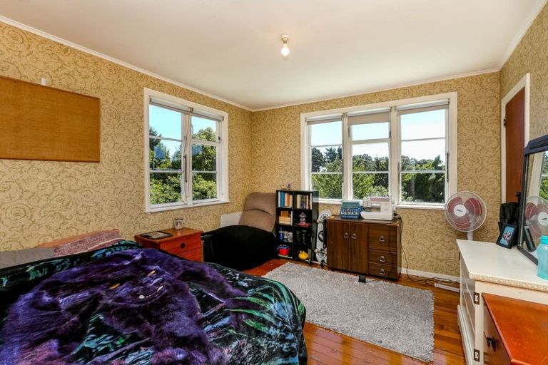 Photo of property in 11 Tothill Street, Frankleigh Park, New Plymouth, 4310