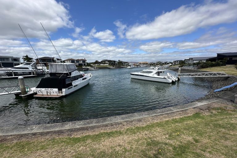 Photo of property in 129 One Tree Point Road, One Tree Point, 0118