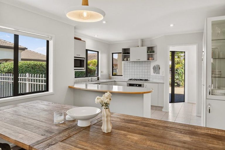 Photo of property in 68 Beachwater Drive, Papamoa Beach, Papamoa, 3118