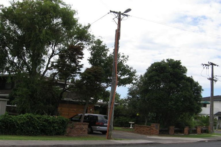 Photo of property in 30 Toroa Street, Torbay, Auckland, 0630