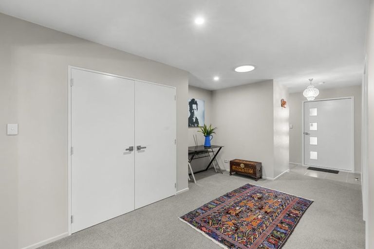 Photo of property in 59 Somerville Crescent, Aidanfield, Christchurch, 8025