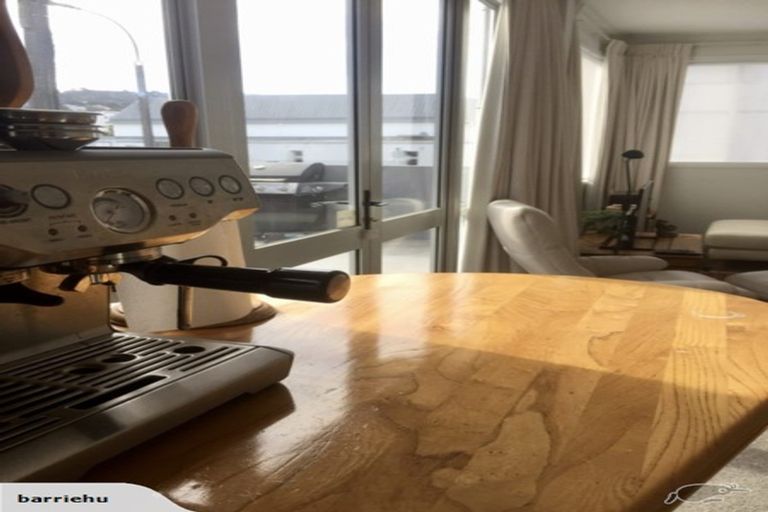 Photo of property in Qba Apartments, 5c/51 Webb Street, Mount Cook, Wellington, 6011