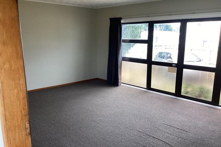 Photo of property in 45 Tatariki Street, Rosehill, Papakura, 2113