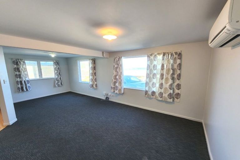 Photo of property in 66 Owhiro Bay Parade, Owhiro Bay, Wellington, 6023