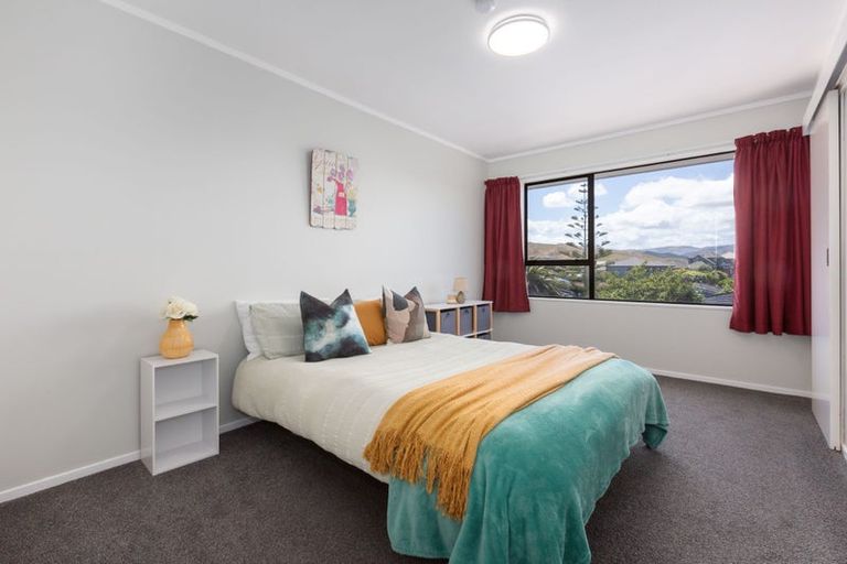 Photo of property in 31a Bodmin Terrace, Camborne, Porirua, 5026