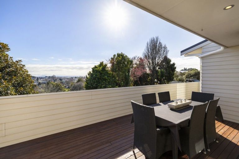 Photo of property in 43 Seymour Place, Bellevue, Tauranga, 3110