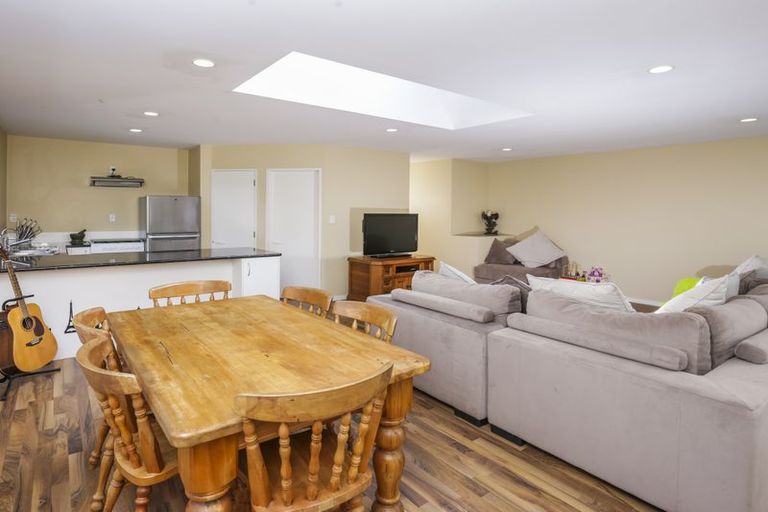 Photo of property in 1/50 Anich Road, Massey, Auckland, 0614