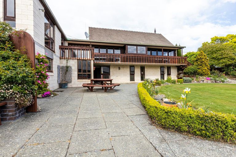 Photo of property in 49 Gleniti Road, Gleniti, Timaru, 7910