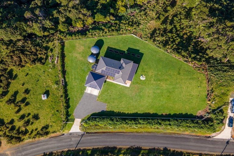 Photo of property in 197 Awhitu Central Road, Awhitu, Waiuku, 2684