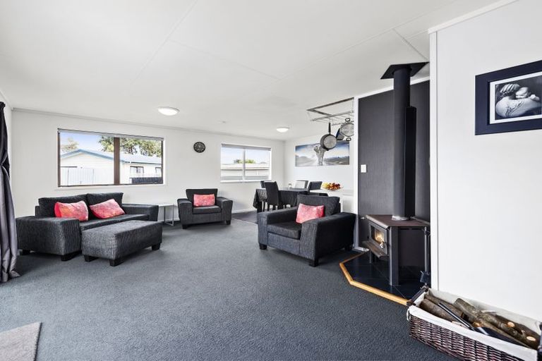 Photo of property in 35c Hartford Avenue, Papamoa Beach, Papamoa, 3118