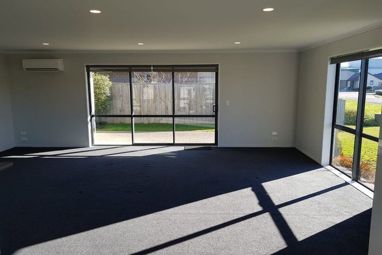 Photo of property in 8/3 Retallick Way, Amberley, 7410