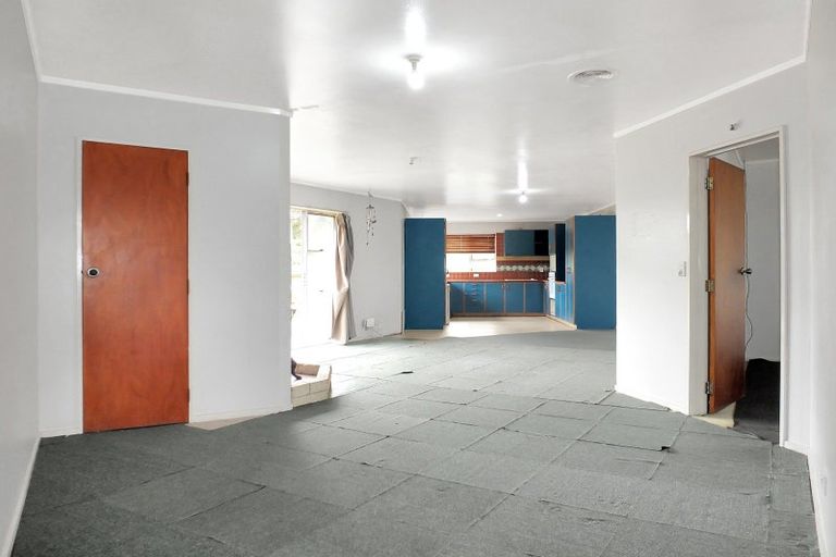 Photo of property in 7a Puketea Street, Tokomaru, Palmerston North, 4474