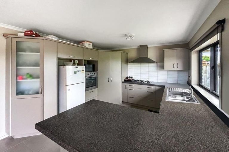 Photo of property in 8 Shirley Place, Huntington, Hamilton, 3210