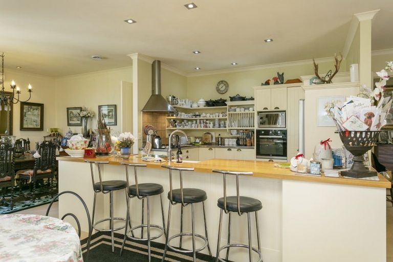 Photo of property in 11 Glen Mohr, Acacia Bay, Taupo, 3385