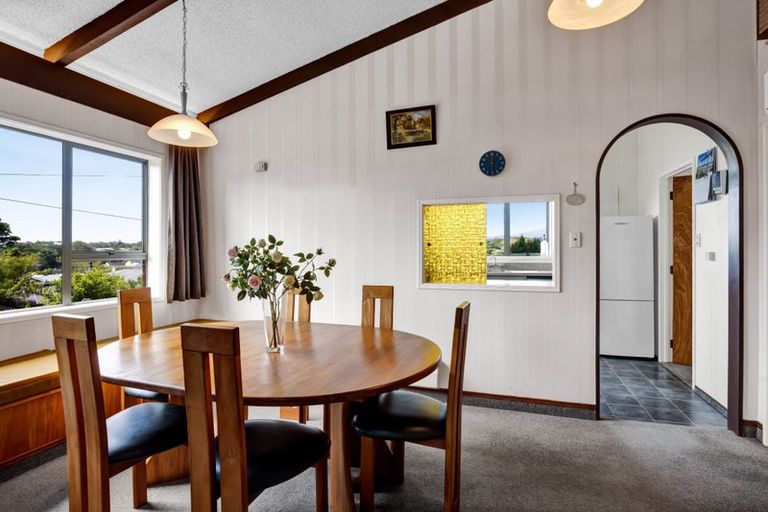 Photo of property in 22 Havelock Place, Blagdon, New Plymouth, 4310