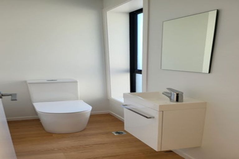 Photo of property in 8/564 High Street, Boulcott, Lower Hutt, 5010