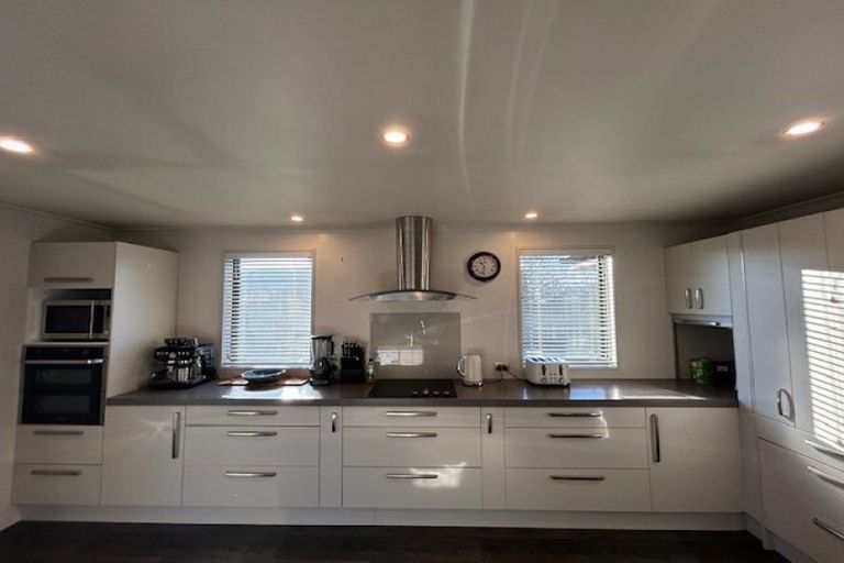 Photo of property in 6 Ash Avenue, Albert Town, Wanaka, 9305