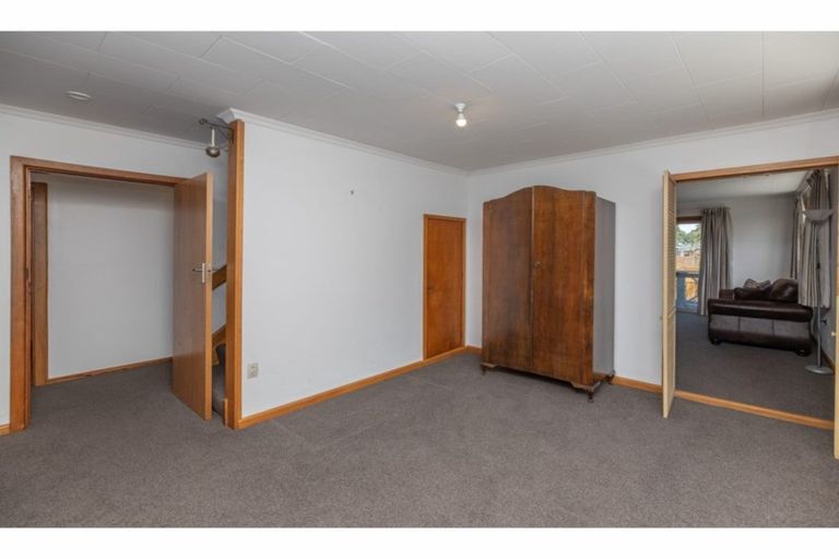 Photo of property in 213 Estuary Road, South New Brighton, Christchurch, 8062