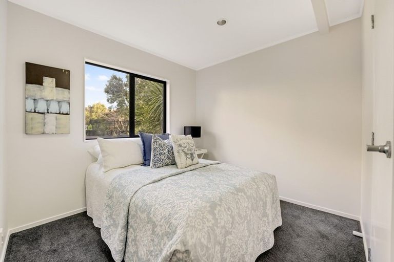 Photo of property in 2/57 Vincent Street, Howick, Auckland, 2014