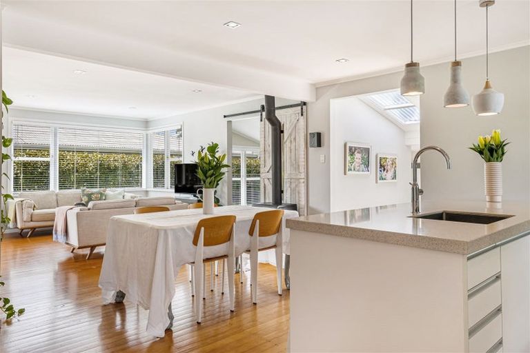 Photo of property in 12 Trigg Road, Huapai, Kumeu, 0810