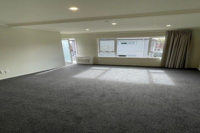 Photo of property in 5/25 Newnham Terrace, Upper Riccarton, Christchurch, 8041