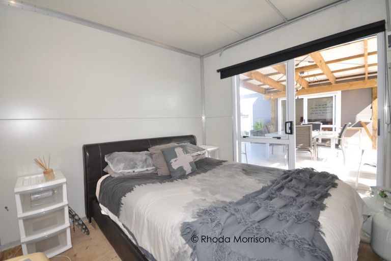 Photo of property in 76 Komiti Road, Tinopai, 0593