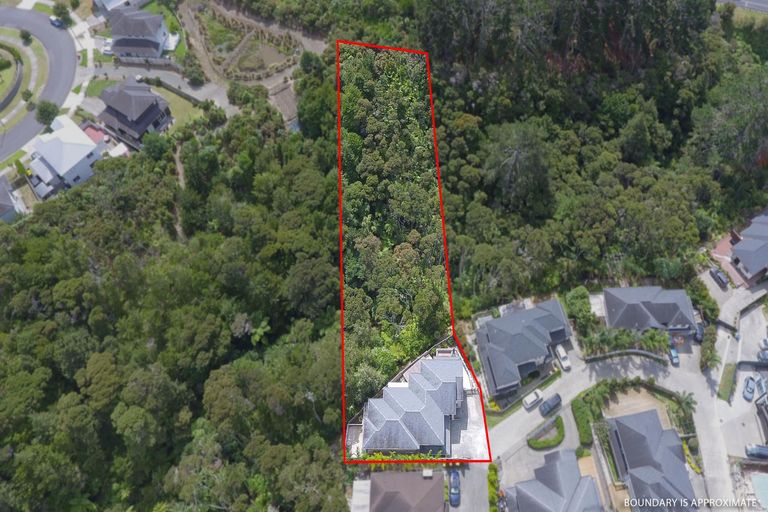 Photo of property in 42 Blacks Road, Greenhithe, Auckland, 0632