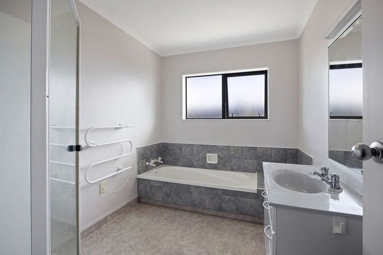 Photo of property in 80 Argyle Street, Hawera, 4610