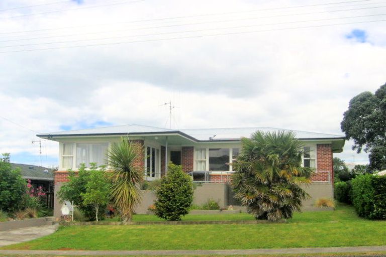 Photo of property in 5 Leo Street, Waihi Beach, 3611