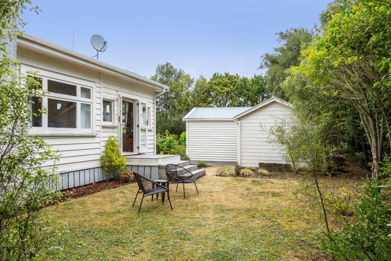 Photo of property in 12a Kuratawhiti Street, Greytown, 5712