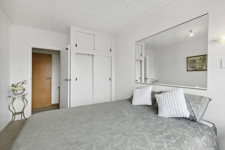 Photo of property in 8 Naughton Terrace, Kilbirnie, Wellington, 6022