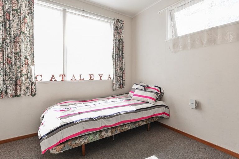 Photo of property in 14 Deal Crescent, Flaxmere, Hastings, 4120