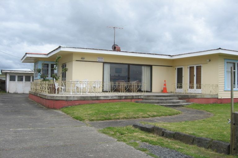 Photo of property in 14 The Strand, Waiwera, Orewa, 0994