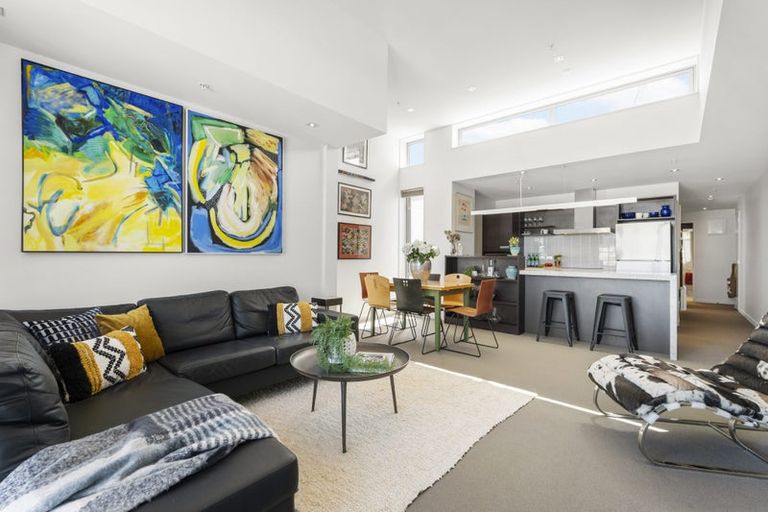 Photo of property in Republic2, 8g/10 Lorne Street, Te Aro, Wellington, 6011