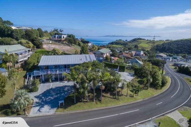 Photo of property in 33 Cable Bay Block Road, Cable Bay, 0420