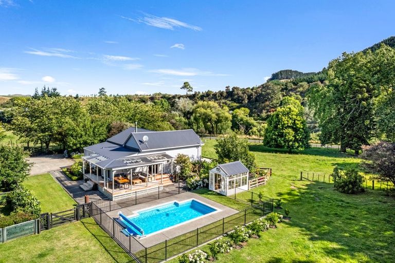 Photo of property in 260 Kaiwhaiki Road, Kaiwhaiki, Whanganui, 4575