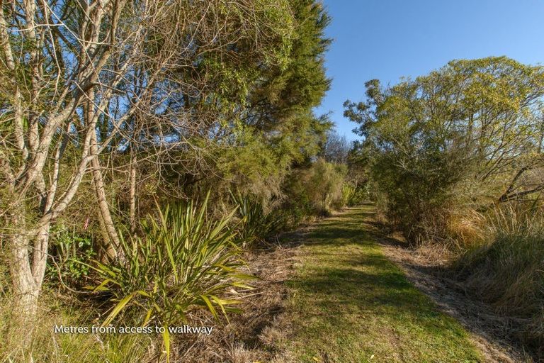 Photo of property in 52 Lagoon Place, Poike, Tauranga, 3112