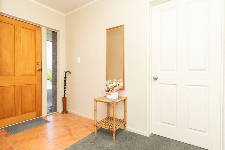 Photo of property in 9 Bouverie Crescent, Flagstaff, Hamilton, 3210