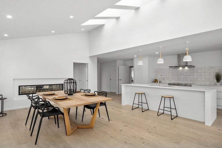 Photo of property in 147 Wingatui Road, Mosgiel, 9024