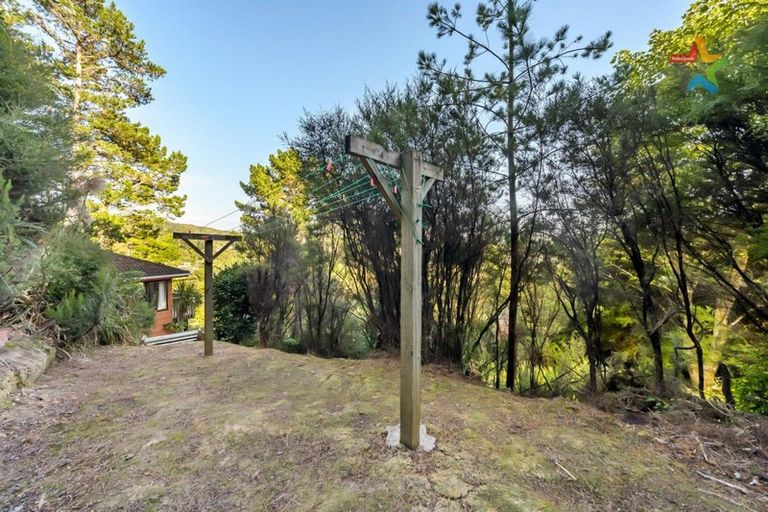 Photo of property in 34 Dalton Grove, Stokes Valley, Lower Hutt, 5019