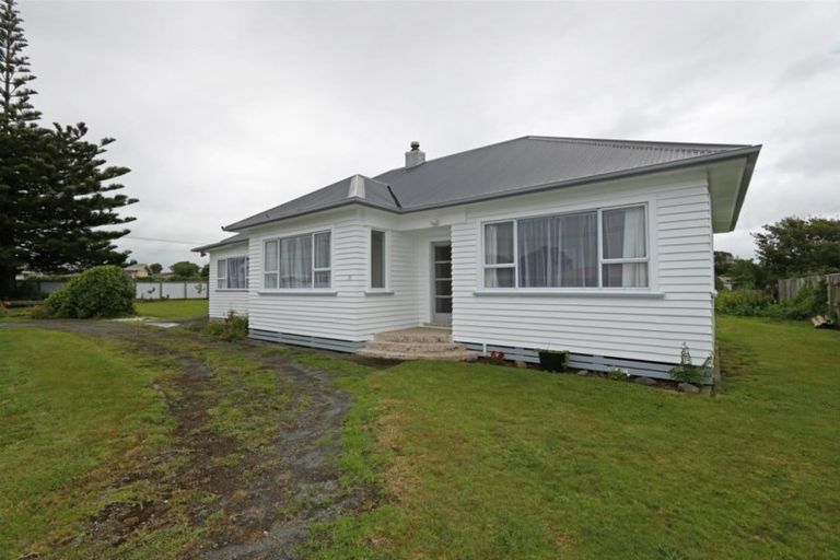 Photo of property in 31 Ihaia Road, Opunake, 4616