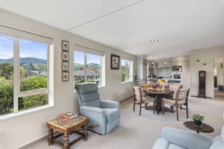 Photo of property in 325 Rosetta Road, Raumati Beach, Paraparaumu, 5032