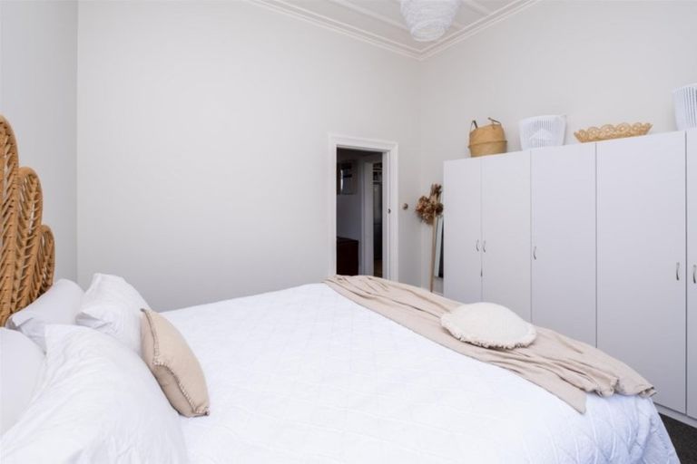 Photo of property in 194 South Road, Hawera, 4610