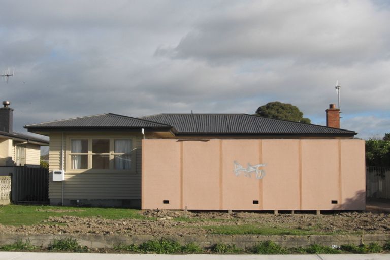 Photo of property in 11 Shackleton Street, Maraenui, Napier, 4110