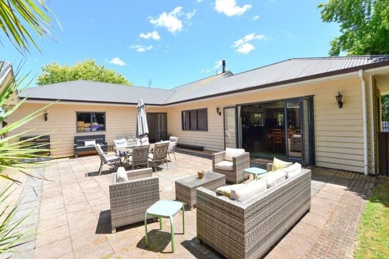 Photo of property in 143 Taylor Street, Cambridge, 3434