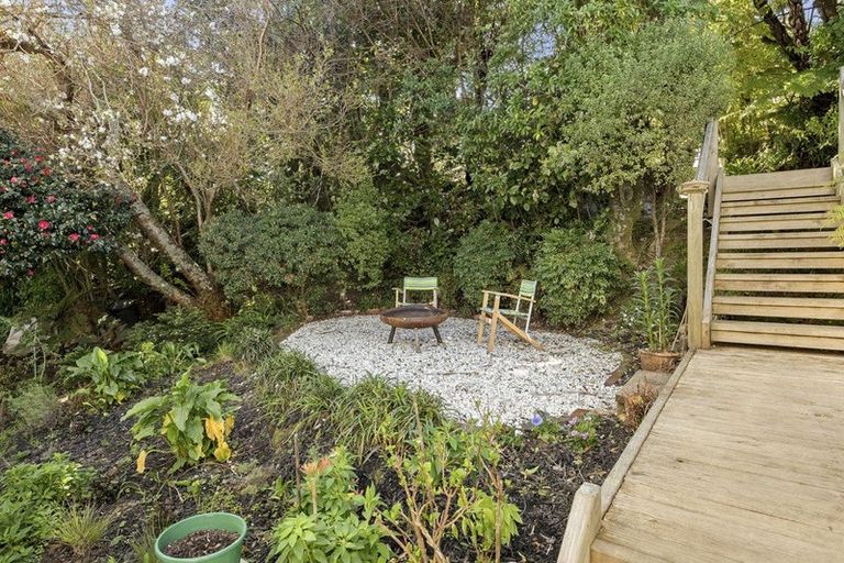 Photo of property in 2 Worcester Street, Wilton, Wellington, 6012